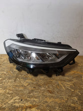 Laden Sie das Bild in den Galerie-Viewer, Frontscheinwerfer VW Id.3 10B941006 LED Rechts Scheinwerfer Headlight SCH2247590403wl