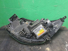 Laden Sie das Bild in den Galerie-Viewer, Frontscheinwerfer Kia Soul II 92102-B26 Xenon Rechts Scheinwerfer Headlight SCH4006019878hh