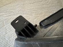 Laden Sie das Bild in den Galerie-Viewer, Frontscheinwerfer Ford Focus JX7B-13E017-CE Full LED Links Headlight SCH4966587750ap