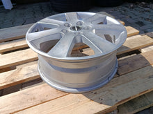 Laden Sie das Bild in den Galerie-Viewer, 1x Alufelge 17 Zoll 7.0" 5x114.3 45ET Toyota I Rim Wheel FEL8549765091kd