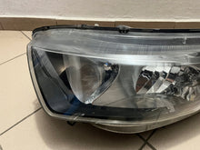 Load image into Gallery viewer, Frontscheinwerfer Iveco Daily IV 5801473750 Links Scheinwerfer Headlight SCH7368113985fi