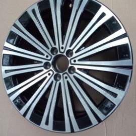 1x Alufelge 19 Zoll 8.5
