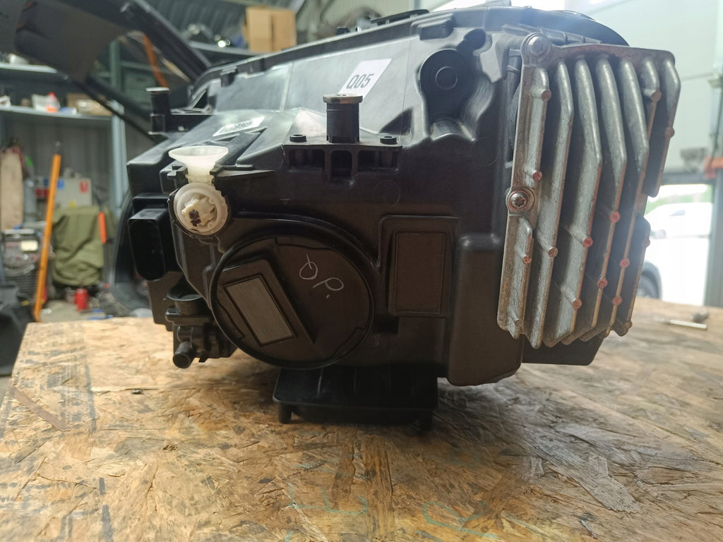 Frontscheinwerfer Mercedes-Benz W247 A2479063200 LED Rechts Headlight SCH2000361000bp