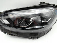 Laden Sie das Bild in den Galerie-Viewer, Frontscheinwerfer Mercedes-Benz A2069066104 Ein Stück (Rechts oder Links) SCH5504498154bu