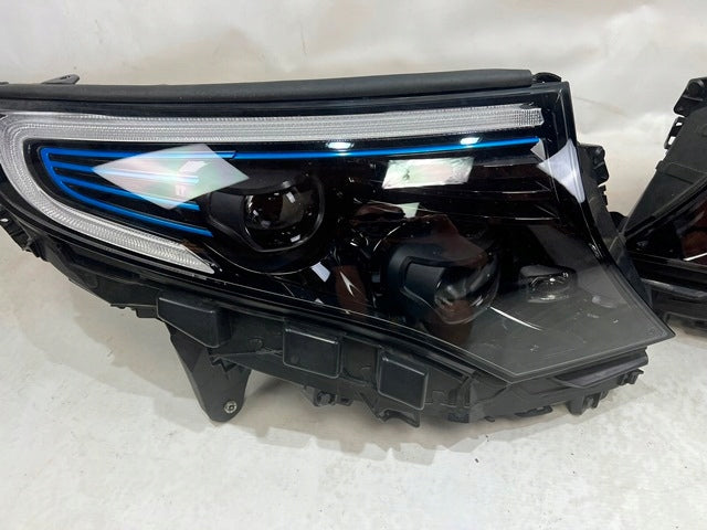 Frontscheinwerfer Mercedes-Benz Eqc A2939062701 LED Rechts oder Links