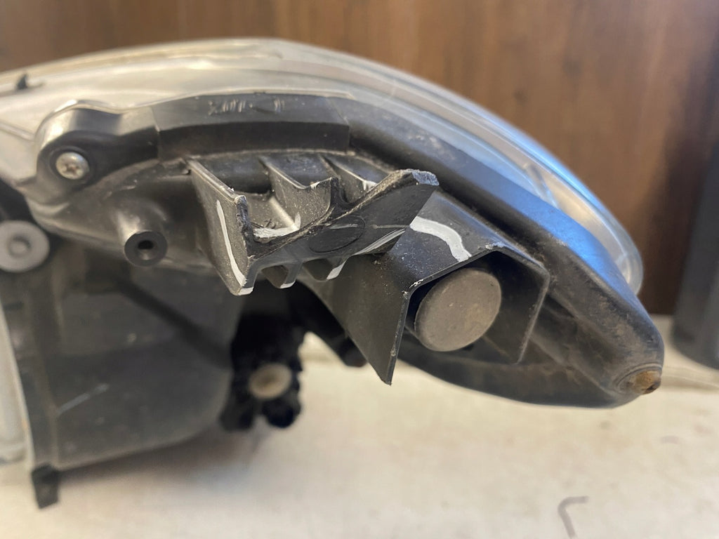 Frontscheinwerfer Toyota Yaris LED Rechts Scheinwerfer Headlight