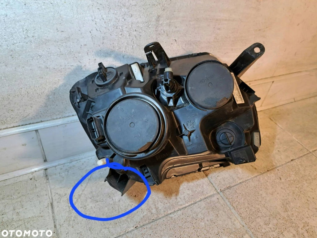 Frontscheinwerfer Dacia Duster 260608209R Links Scheinwerfer Headlight SCH3285724310zq