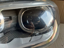 Laden Sie das Bild in den Galerie-Viewer, Frontscheinwerfer BMW 1 F21 F20 7229677 Xenon Ein Stück (Rechts oder Links) SCH8722365240rz