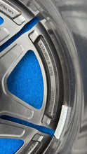 Laden Sie das Bild in den Galerie-Viewer, 1x Alufelge 18 Zoll 8.5" 5x112 52ET A2064011800 Mercedes-Benz W206 Rim Wheel FEL5323564550zz