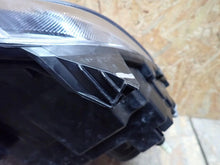 Laden Sie das Bild in den Galerie-Viewer, Frontscheinwerfer Dacia Duster 260609367R LED Links Scheinwerfer Headlight SCH5814559160xo