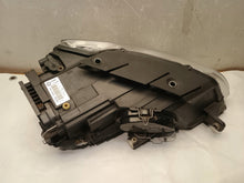 Load image into Gallery viewer, Frontscheinwerfer VW Passat 3C0941754G 3C0941753G Xenon Ein Satz Headlight SCH9330884979ib