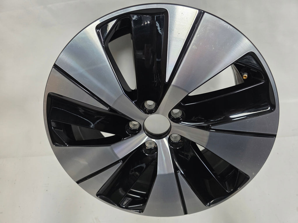 1x Alufelge 18 Zoll 7.5" 5x108 50ET Glanz Silber 31680403 Volvo Xc40 Rim Wheel FEL6441047760xe