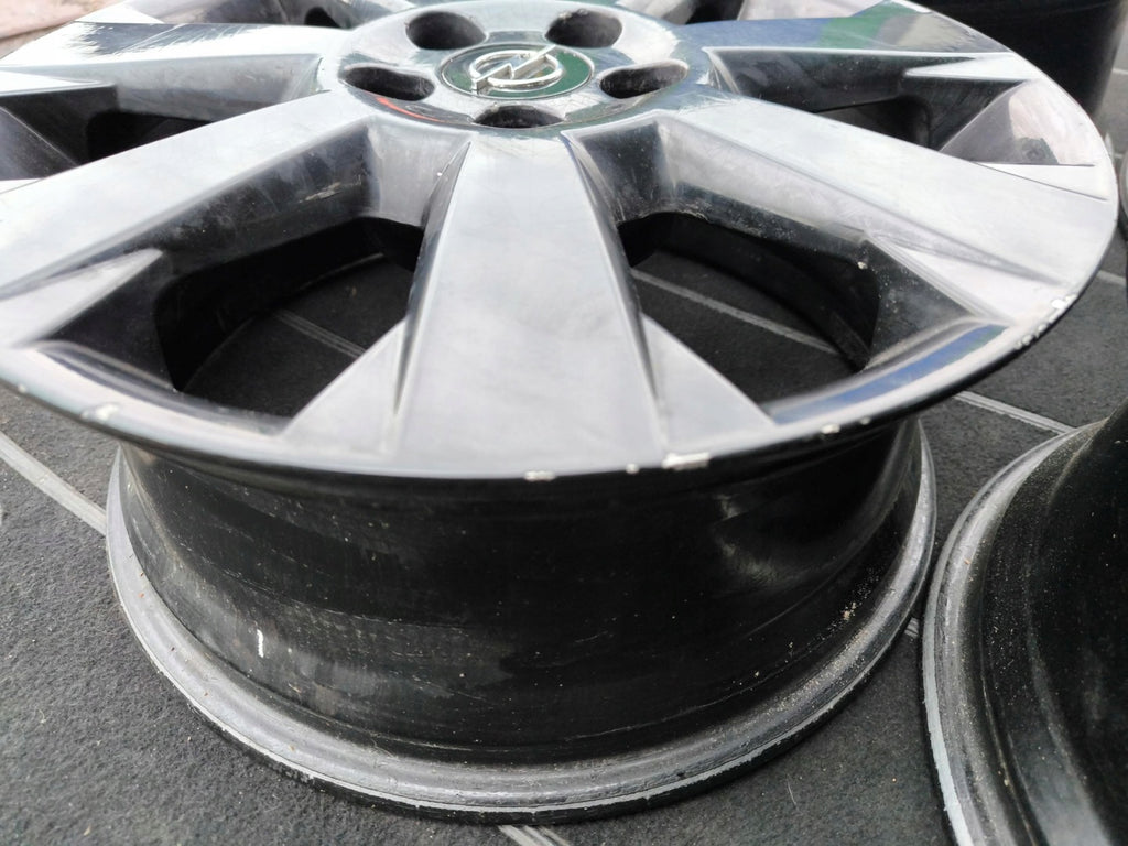 4x Alufelge 17 Zoll 7.0" 5x110 41ET Opel Signum Vectra Zafira Meriva Rim Wheel FEL4348402885cc