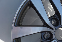 Laden Sie das Bild in den Galerie-Viewer, 1x Alufelge 16 Zoll 6.5&quot; 5x114.3 50ET Glanz Graphit 52910-G4200 Hyundai Mg