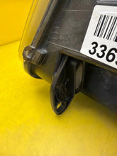 Load image into Gallery viewer, Frontscheinwerfer VW Amarok 2H3941032 Xenon Rechts Scheinwerfer Headlight SCH5474687713qi