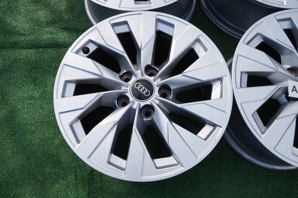 4x Alufelge 16 Zoll 7.5" 5x112 43ET Glanz Silber 8Y0601025T Audi A3 Rim Wheel FEL4897535203oo