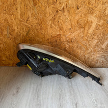 Load image into Gallery viewer, Frontscheinwerfer Kia Venga 92102-1P000 Rechts Scheinwerfer Headlight SCH5137315485us