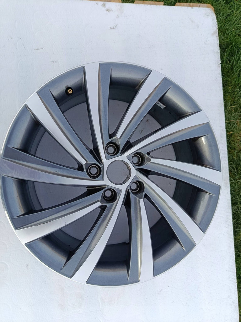 1x Alufelge 18 Zoll 5E3601025A Skoda Octavia Iv Rim Wheel FEL5551719979dt