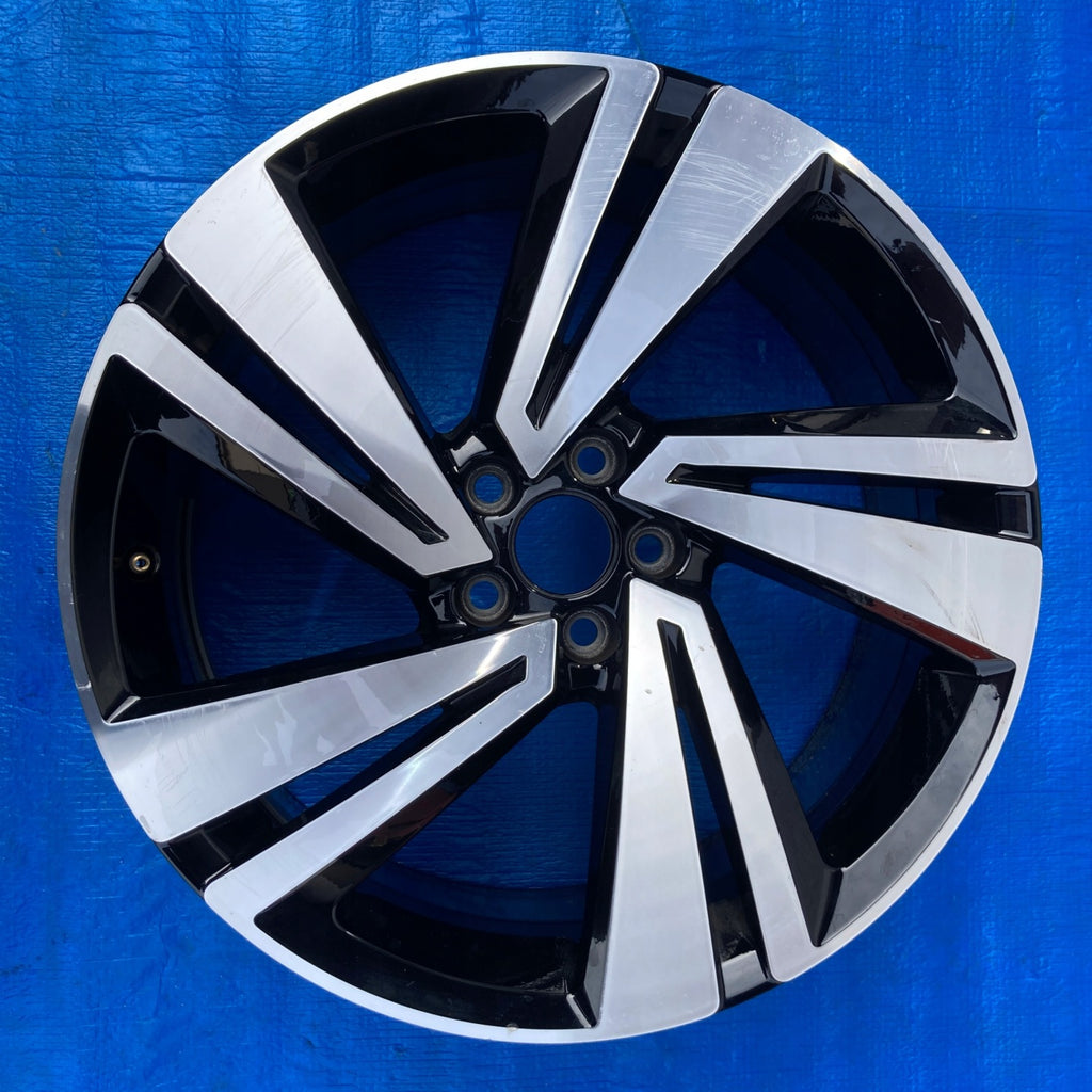 1x Alufelge 18 Zoll 7.0" 5x100 39ET 2GM601025H VW T-Cross Rim Wheel FEL7657335137kk