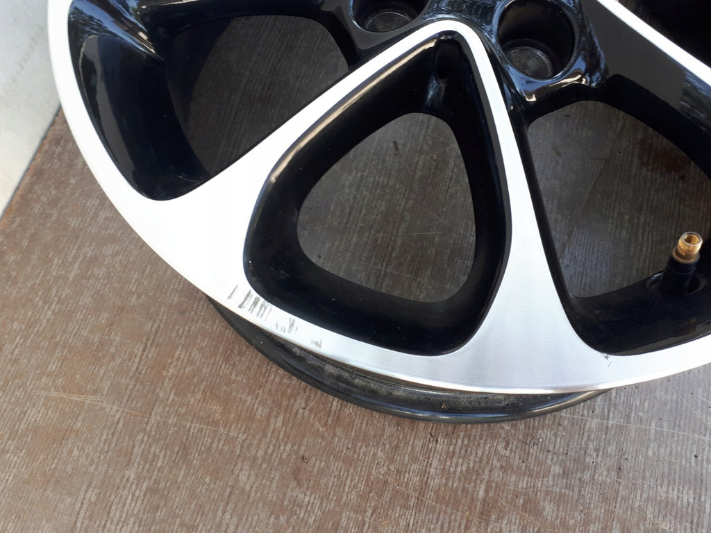 1x Alufelge 15 Zoll 5.0" 4x100 32ET 403005659R A4534011301 Renault Twingo Iii