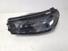 Laden Sie das Bild in den Galerie-Viewer, Frontscheinwerfer Skoda Fabia I 6VB941015 Full LED Ein Stück (Rechts oder Links)