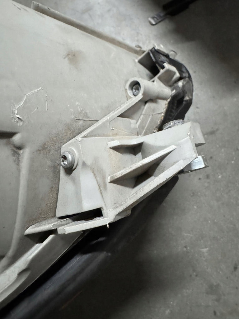 Frontscheinwerfer Mercedes-Benz Sl A2308207461 0301176476 Rechts Headlight SCH7555255689wr