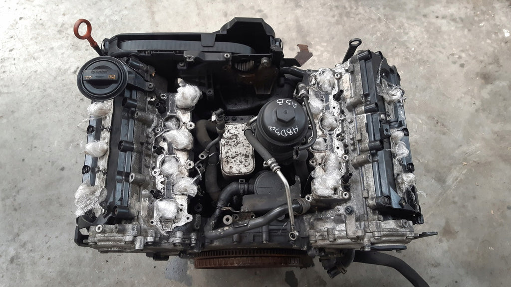 Motor Audi A8 ASB 3.0 TDI 233PS 171kW 240TKm Diesel Engine Unkomplett