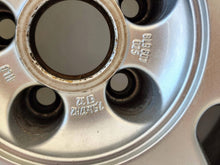 Laden Sie das Bild in den Galerie-Viewer, 1x Alufelge 17 Zoll 5x100 8L9601025 Audi A3 Rim Wheel FEL3765790898fv
