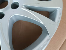 Laden Sie das Bild in den Galerie-Viewer, 1x Alufelge 17 Zoll 7.0" 5x114.3 40ET KE409-4E250 Nissan I Rim Wheel FEL4522150354kk