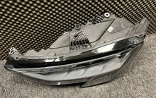 Load image into Gallery viewer, Frontscheinwerfer Audi A3 8Y0941011 Full LED Links Scheinwerfer Headlight