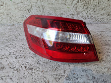 Laden Sie das Bild in den Galerie-Viewer, Rückleuchte Mercedes-Benz A2129066601 Links Rearlight