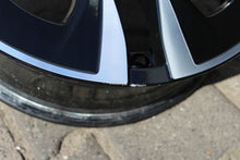 Load image into Gallery viewer, 1x Alufelge 17 Zoll 6.5" 5x112 44ET Glanz Schwarz A1774012900 Mercedes-Benz FEL8650921673tl