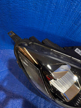 Laden Sie das Bild in den Galerie-Viewer, Frontscheinwerfer Ford Kuga III LV4B13E014FE Rechts Scheinwerfer Headlight SCH4006146940dk