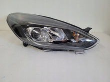 Load image into Gallery viewer, Frontscheinwerfer Ford Fiesta Rechts Scheinwerfer Headlight SCH7981871630np