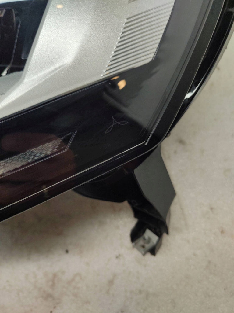 Frontscheinwerfer Renault Captur II 260604753R Full LED Links Headlight SCH1260363263hy