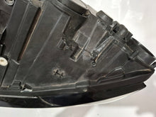 Laden Sie das Bild in den Galerie-Viewer, Frontscheinwerfer Seat Ateca 576941031B LED Links Scheinwerfer Headlight