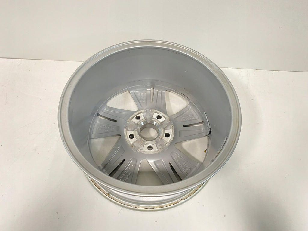 1x Alufelge 18 Zoll 7.5" 5x112 51ET Glanz Silber 5H0601025 VW Golf Viii FEL7864237964id