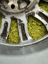 Load image into Gallery viewer, 4x Alufelge 17 Zoll 7.0" 5x114.3 47ET Nissan Leaf Juke Rim Wheel FEL6303810996xh