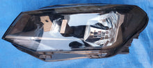 Laden Sie das Bild in den Galerie-Viewer, Frontscheinwerfer VW Caddy V 2K1941016B Ein Stück (Rechts oder Links) Headlight SCH1768259978vd
