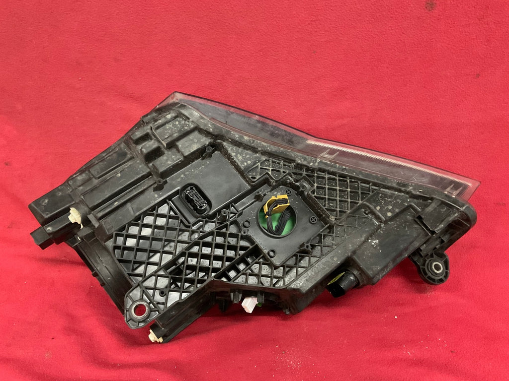 Frontscheinwerfer Skoda Superb III 3V1941016B Xenon Rechts Headlight