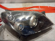 Laden Sie das Bild in den Galerie-Viewer, Frontscheinwerfer Opel Astra H 5DF009368-20 Links Scheinwerfer Headlight SCH3252761447zj