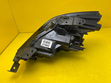 Laden Sie das Bild in den Galerie-Viewer, Frontscheinwerfer Mazda 3 Bp LED Rechts Scheinwerfer Headlight SCH9763047520qq