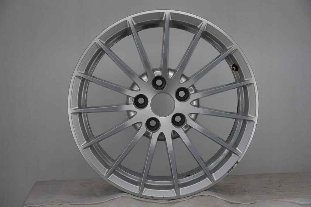 1x Alufelge 17 Zoll 7.5" 5x112 29ET Glanz Silber 8W0601025 Audi B9 Rim Wheel