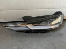 Load image into Gallery viewer, Frontscheinwerfer Hyundai Santa Fe IV 92207-S LED Links Scheinwerfer Headlight SCH8947951921at