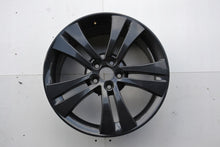 Laden Sie das Bild in den Galerie-Viewer, 1x Alufelge 17 Zoll 7.0&quot; 5x100 41ET 5J0601025HA Skoda Fabia Ii Rim Wheel