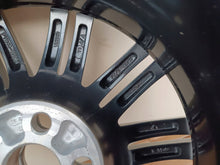 Laden Sie das Bild in den Galerie-Viewer, 1x Alufelge 15 Zoll 6.5&quot; 5x114.3 40ET PT945-47160 Toyota Corolla Rim Wheel