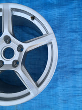 Laden Sie das Bild in den Galerie-Viewer, 1x Alufelge 18 Zoll 9.0" 5x130 47ET 98136212205 Porsche Cayman Boxster 981 FEL1955925975vo