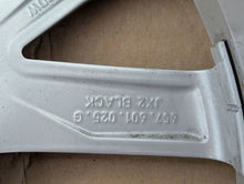 Load image into Gallery viewer, 1x Alufelge 18 Zoll 7.0" 5x100 39ET 657601025A Skoda Kamiq Rim Wheel FEL1173033055bk
