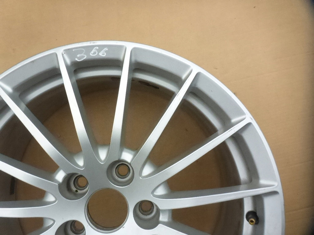 1x Alufelge 17 Zoll 7.5" 5x112 29ET Glanz Silber 8W0601025AE Audi B9 Rim Wheel