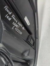 Laden Sie das Bild in den Galerie-Viewer, Frontscheinwerfer Ford Focus MX7B-13E014-CC Rechts Scheinwerfer Headlight SCH3223976360bx